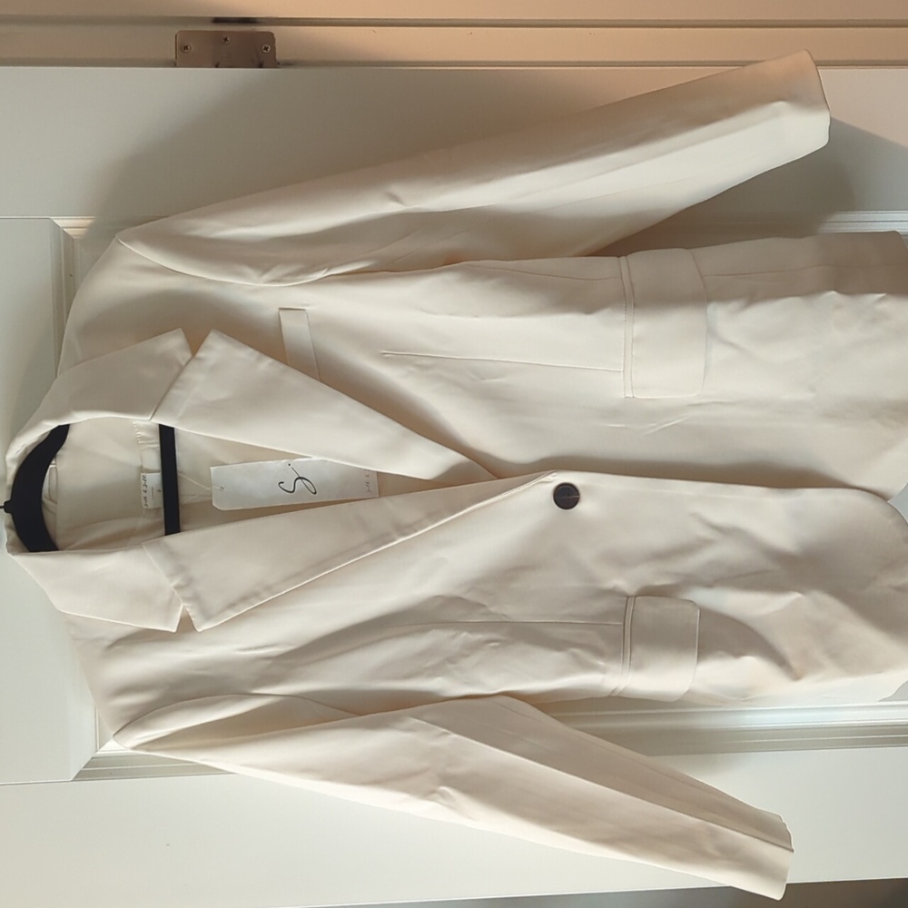 Silk & Salt Blazer